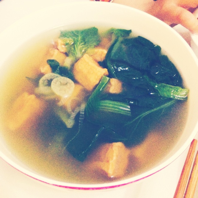 菠菜鱼丸汤