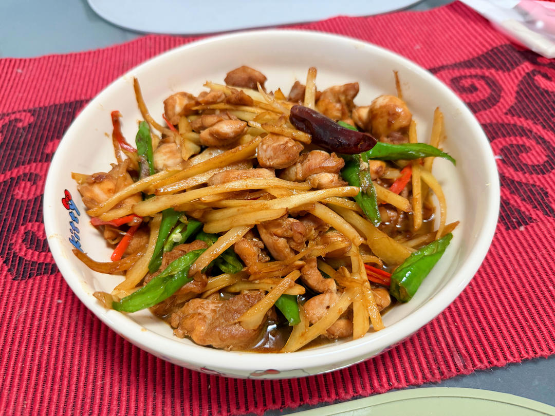㊙️不加一滴水‼️仔姜炒鸡‼️鸡肉鲜嫩一秒上头