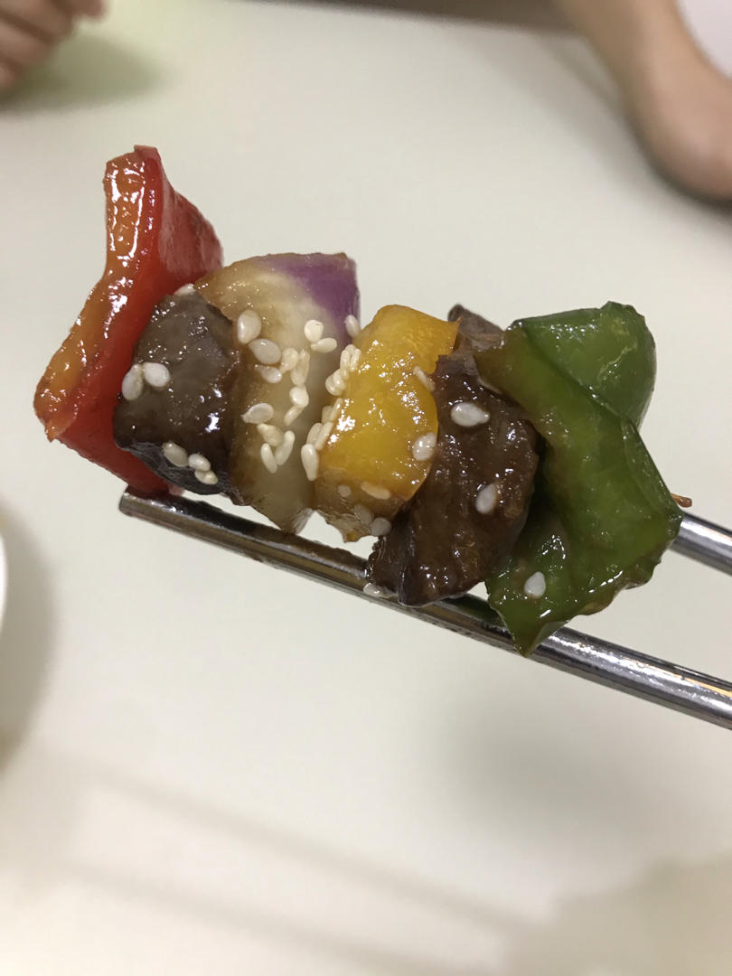 《Tinrry+》烤箱菜：牙签牛肉