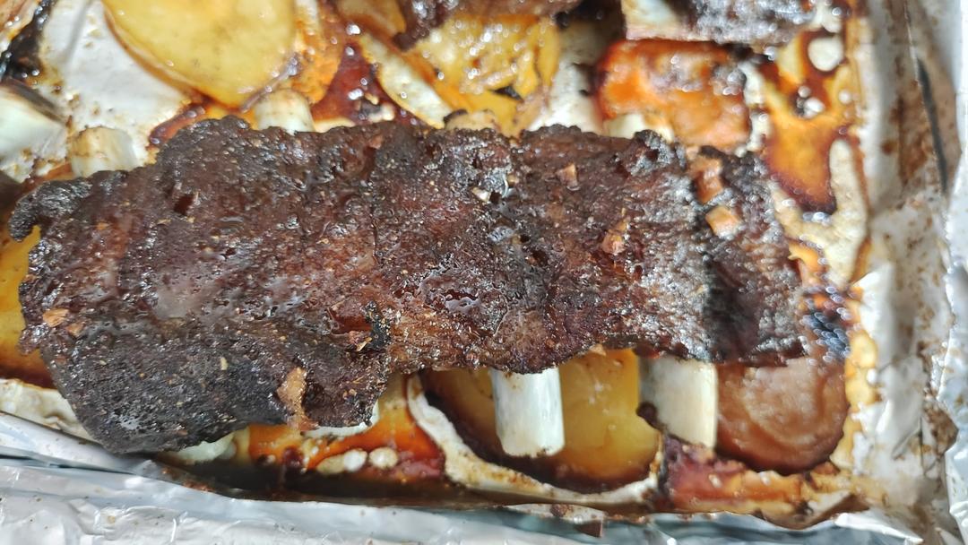 最简单的焦香软糯烤猪肋排