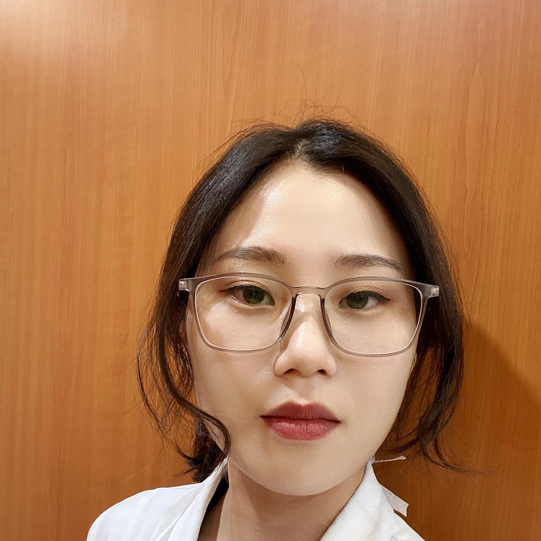 小乃爱吃鱼