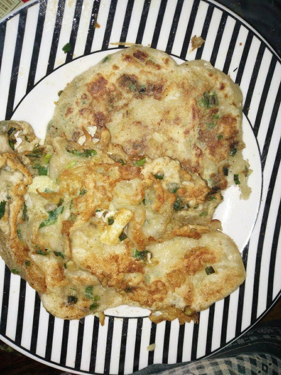鸡蛋葱油饼                  （更新饼坯保存方法）