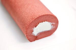 红丝绒海盐奶盖卷/🍓草莓乳酪奶盖卷的做法 步骤28