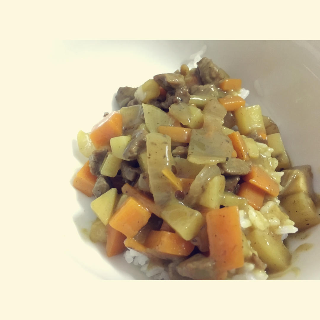 咖喱牛肉饭