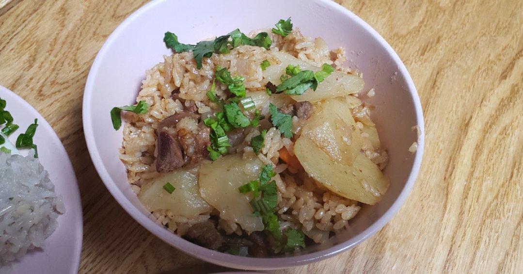 牛肉焖饭