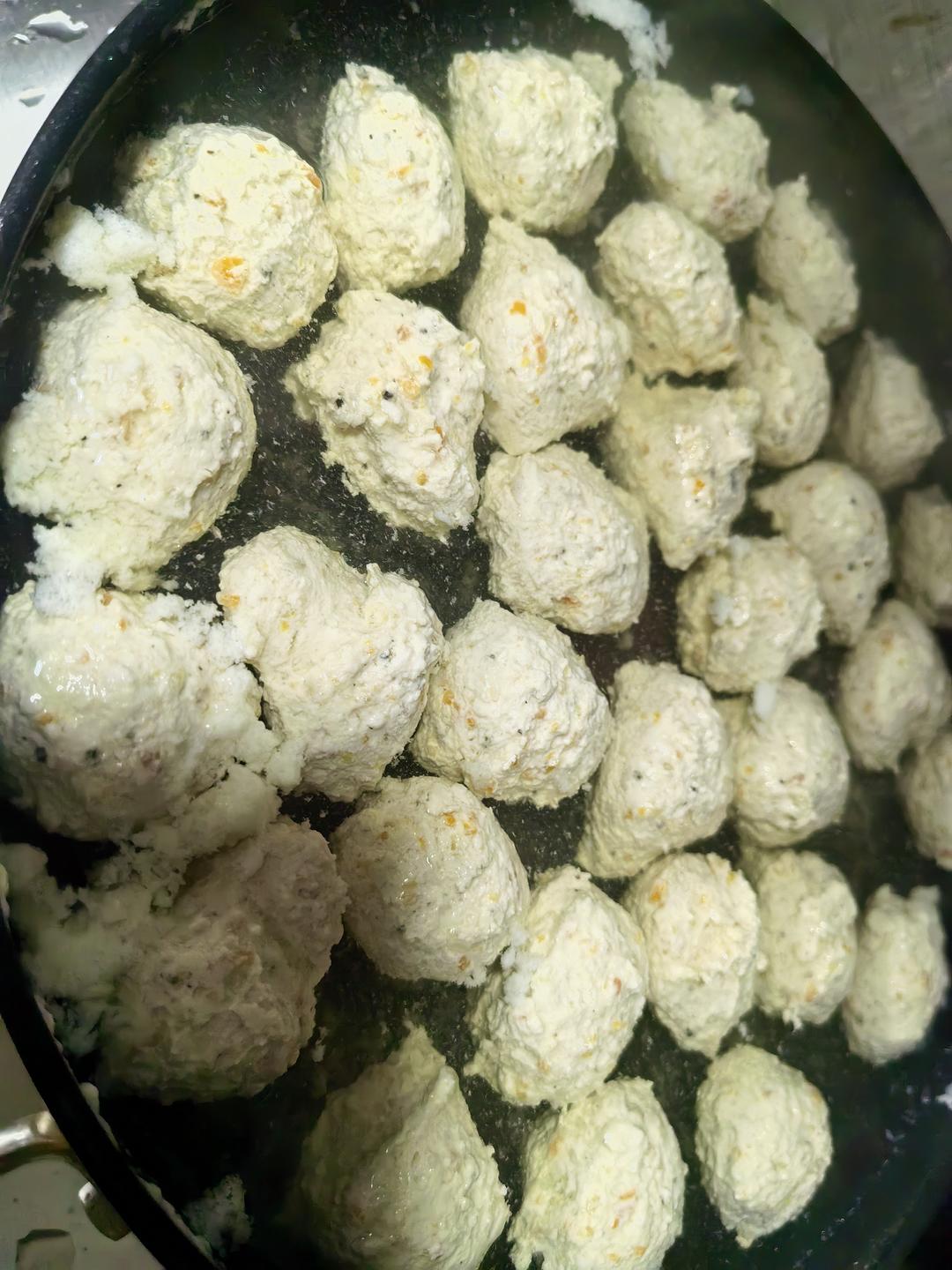 无淀粉鸡胸肉丸子（好吃 不腥 减脂健身必备）