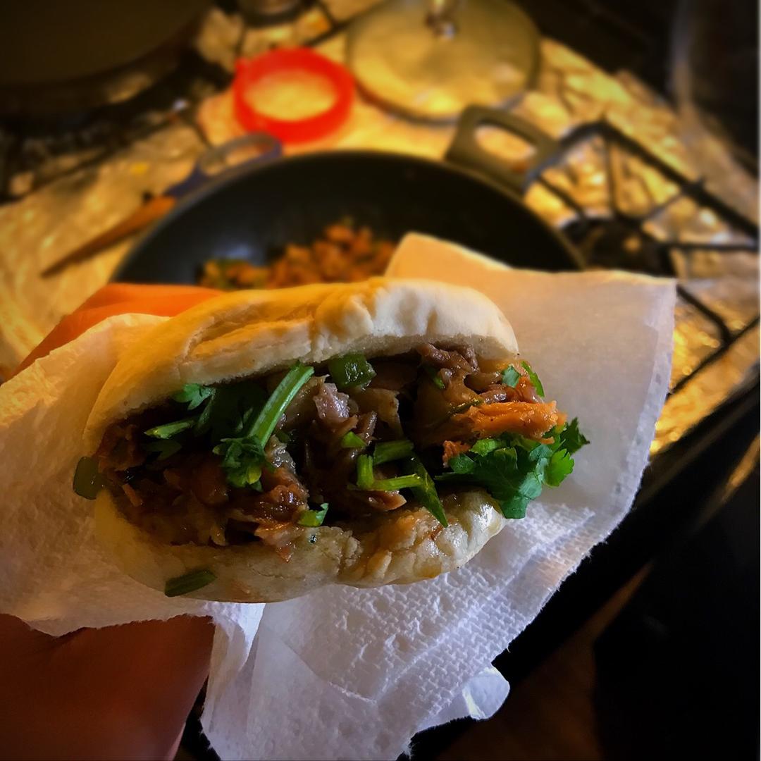 腊汁肉夹馍
