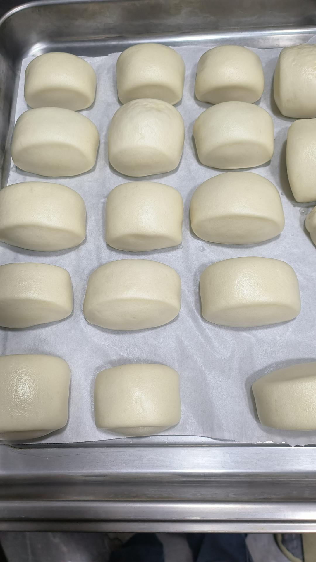 一发奶香小馒头，口感特别好！