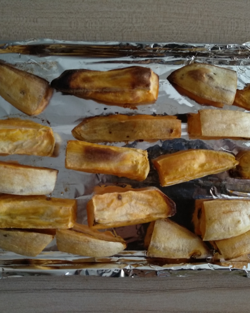 烤红薯条(烤箱锡纸版、30分钟、一人份)的做法