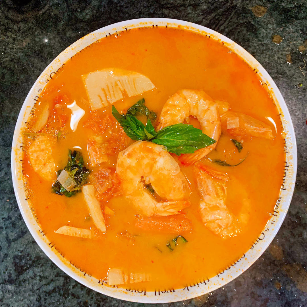 被夸爆的冬阴功汤【泰国学厨】超级好操作！