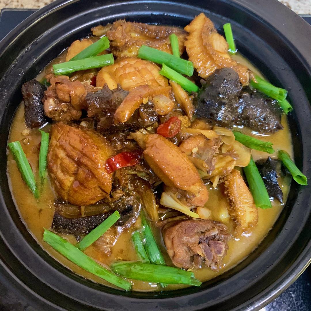 鲍鱼海参鸡煲