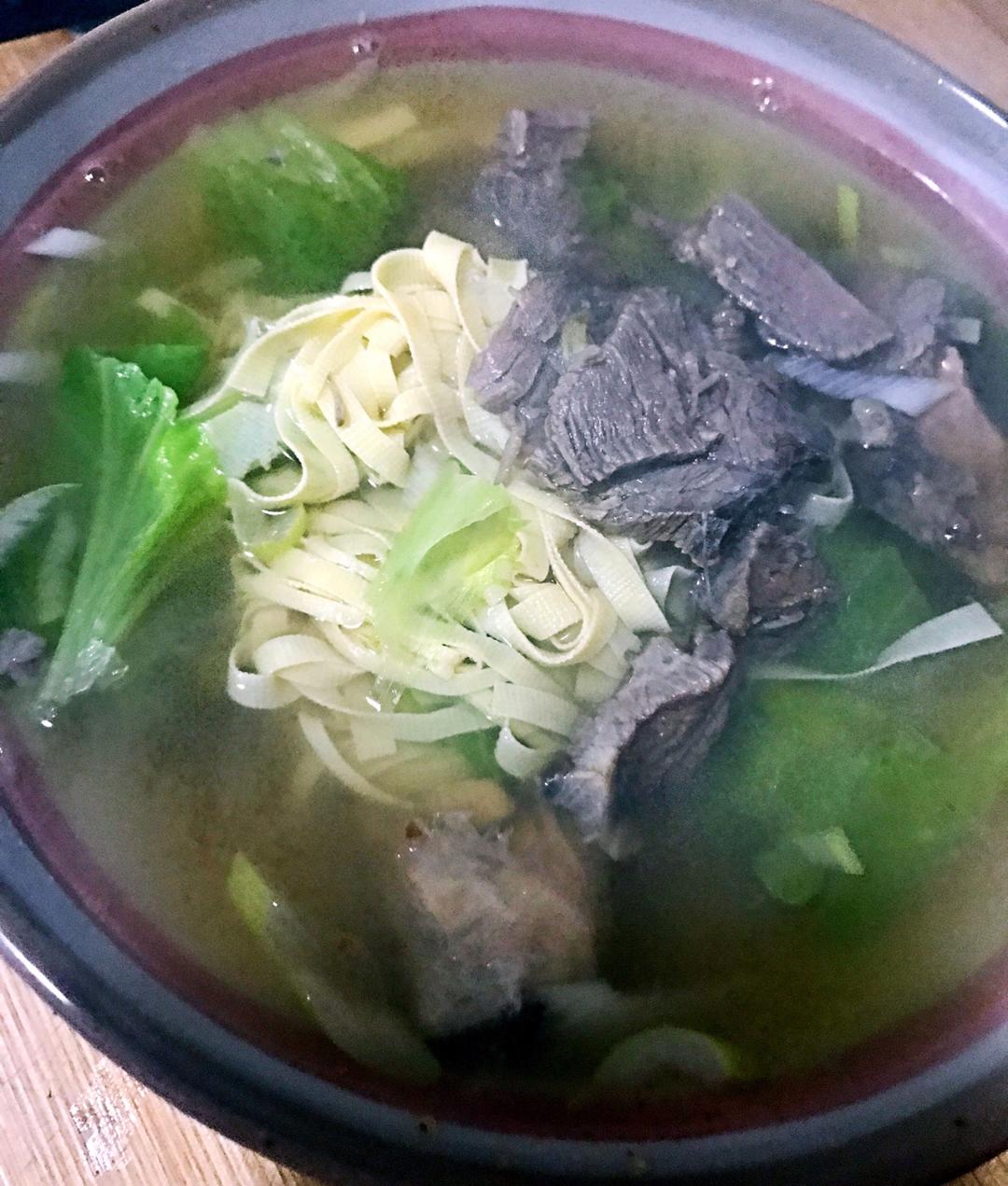 牛肉粉丝汤