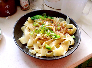 油泼面