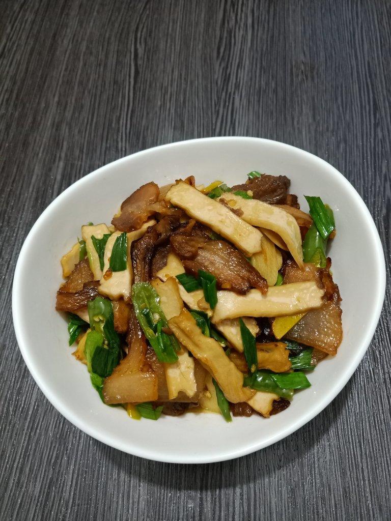 熏干炒腊肉
