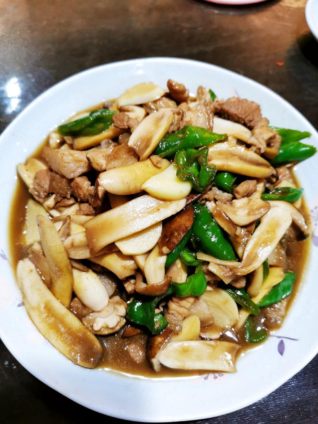层层蜜语做的8寸纯手工什锦披萨