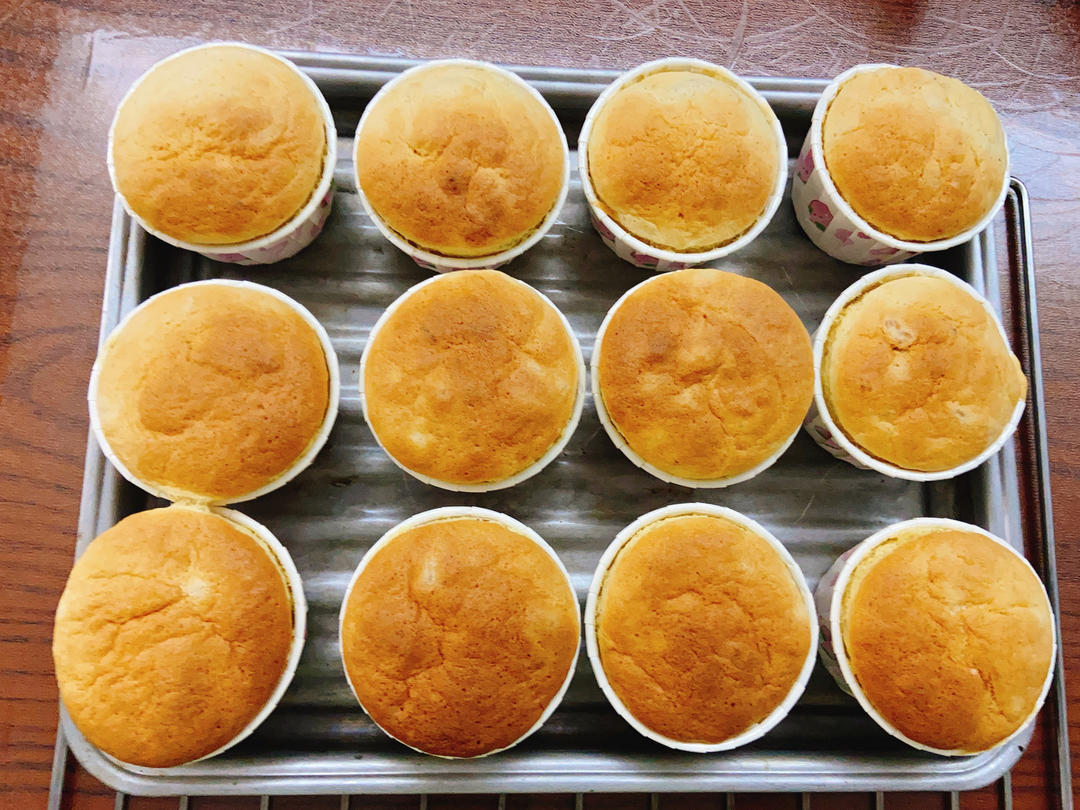 肉松拔丝小蛋糕