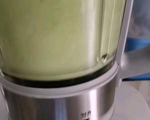 清甜爽口🍸黄瓜🥒雪梨🍐汁、补水又滋润的做法 步骤5