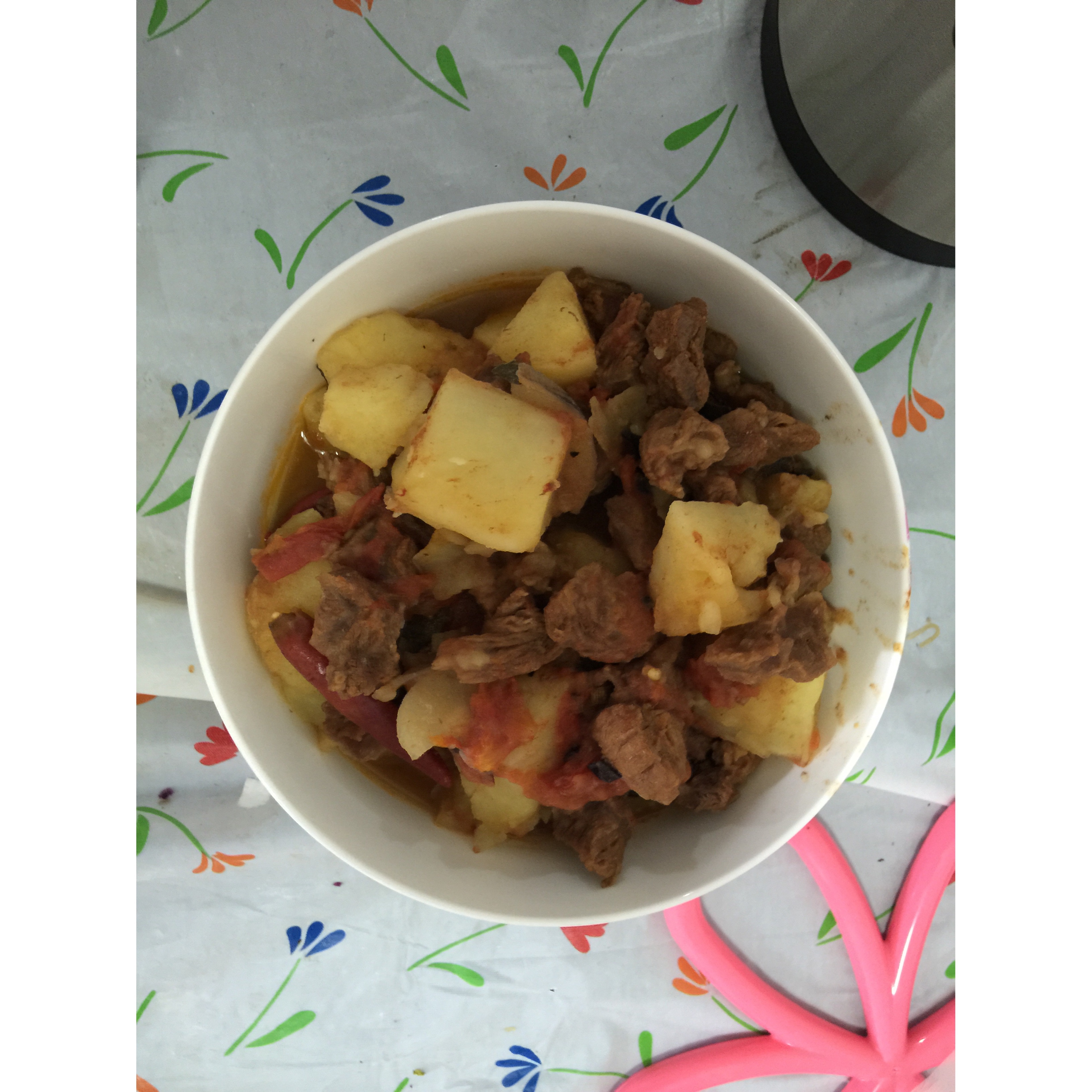 西红柿土豆炖牛肉