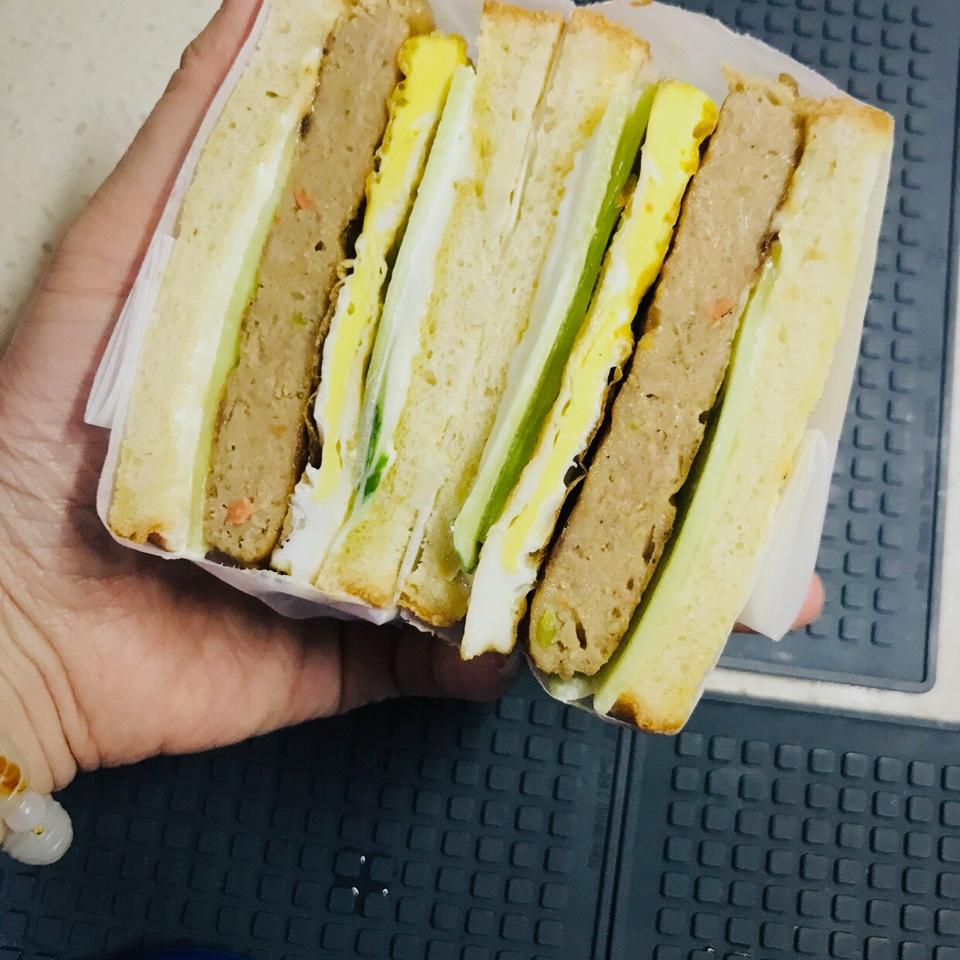 超厚超满足的沼三明治