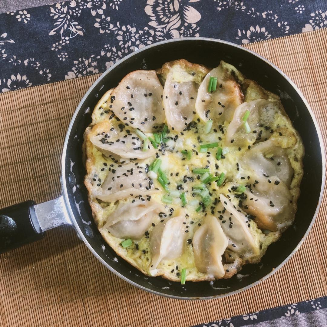 鸡蛋抱煎饺