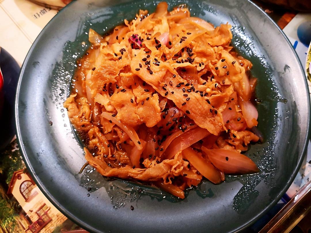 日式牛丼