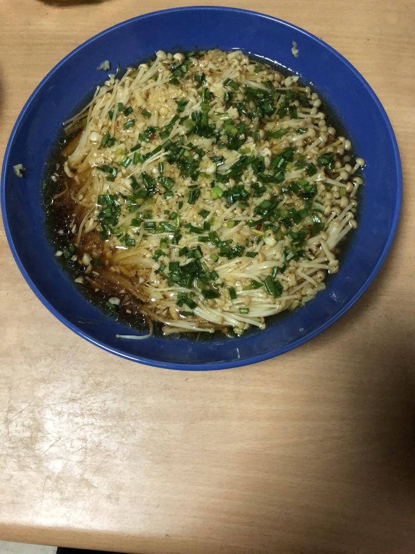 蒜蓉蒸金针菇
