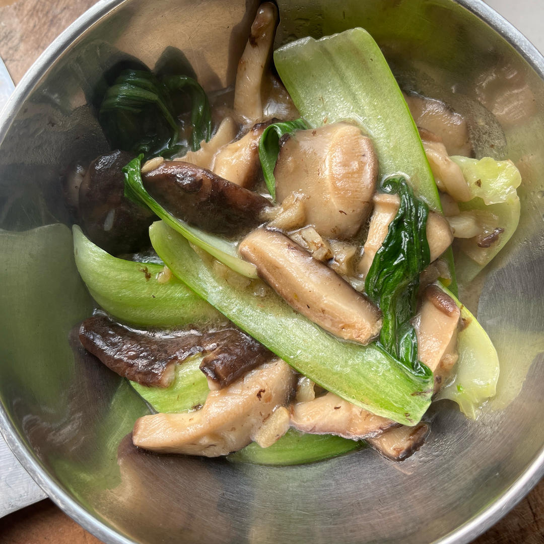 香菇油菜（简单快手）