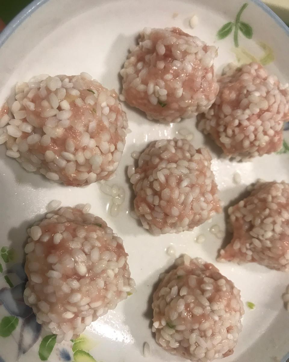 山药糯米蒸肉丸