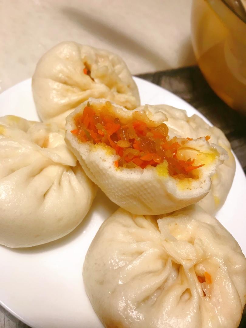 胡萝卜羊油包子和馅饼
