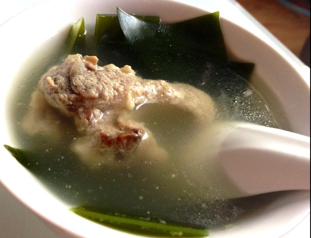 海带排骨汤