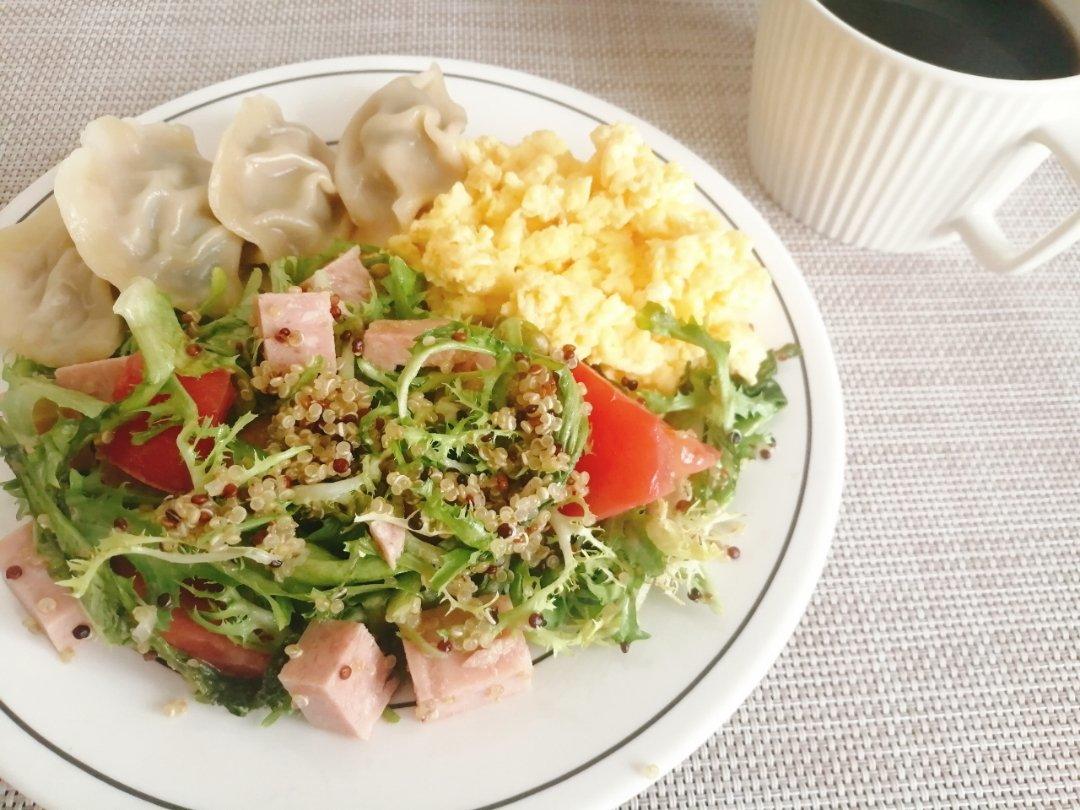 小羊的早餐ฅ ̳͒•ˑ̫• ̳͒ฅ♡