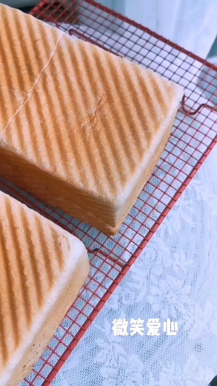 早餐白吐司          （庞多米 Pain de mie）