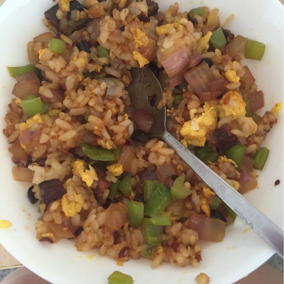 酱油炒饭(超级简单)
