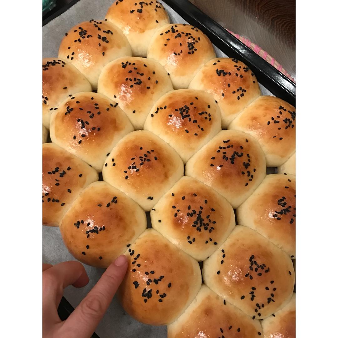 一次性发酵鲜奶油小面包