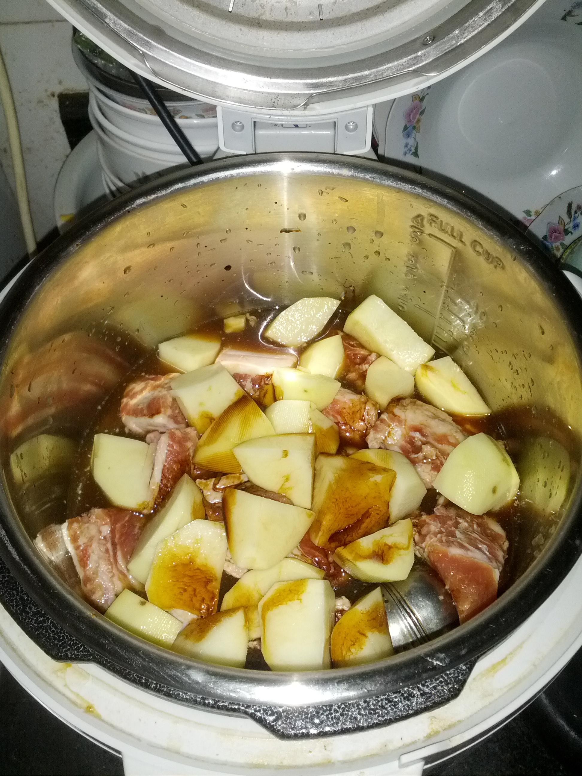 高压锅排骨土豆
