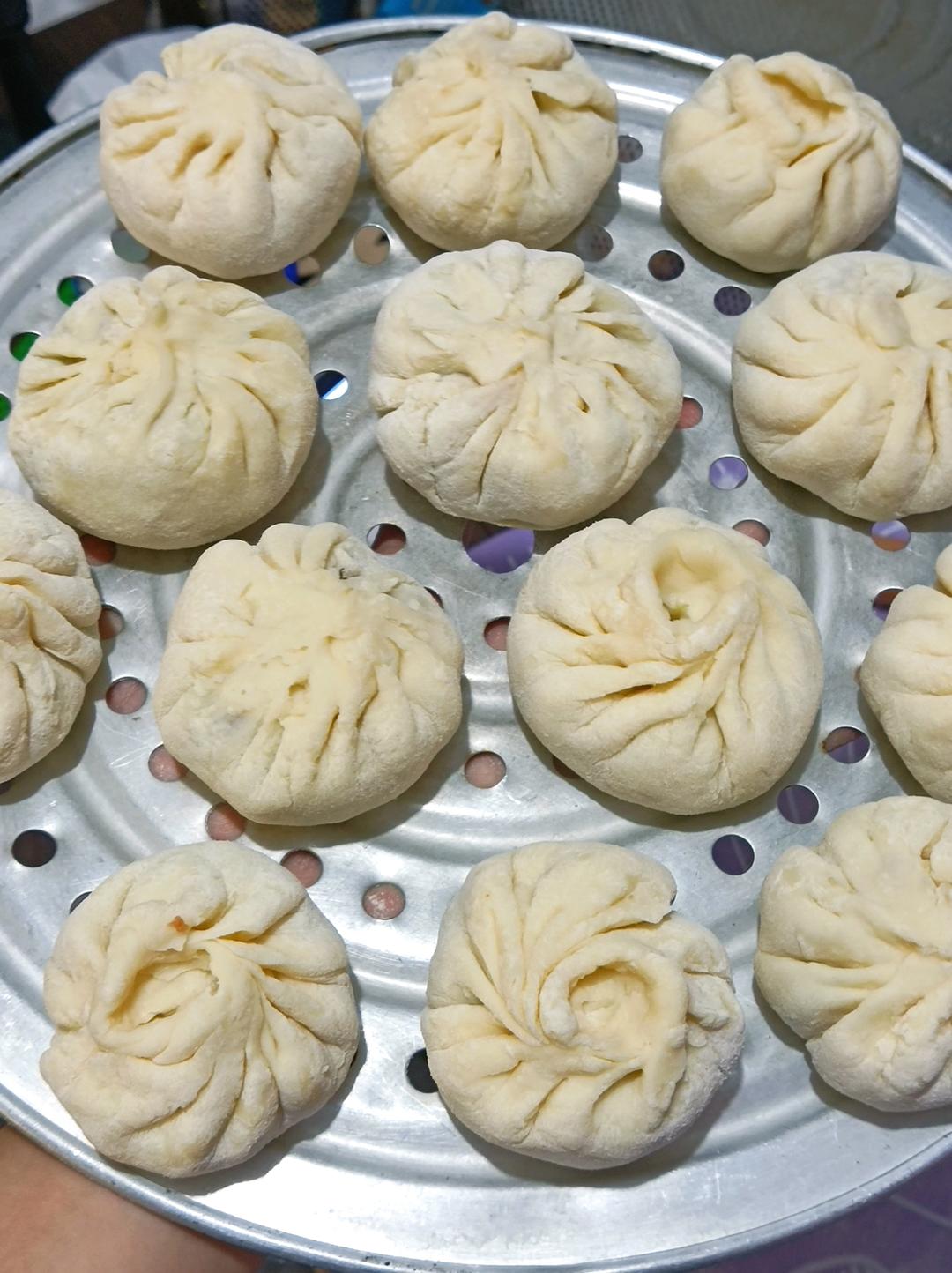 ㊙️一口爆汁‼️你一定要学会的芹菜猪肉馅饺子‼️