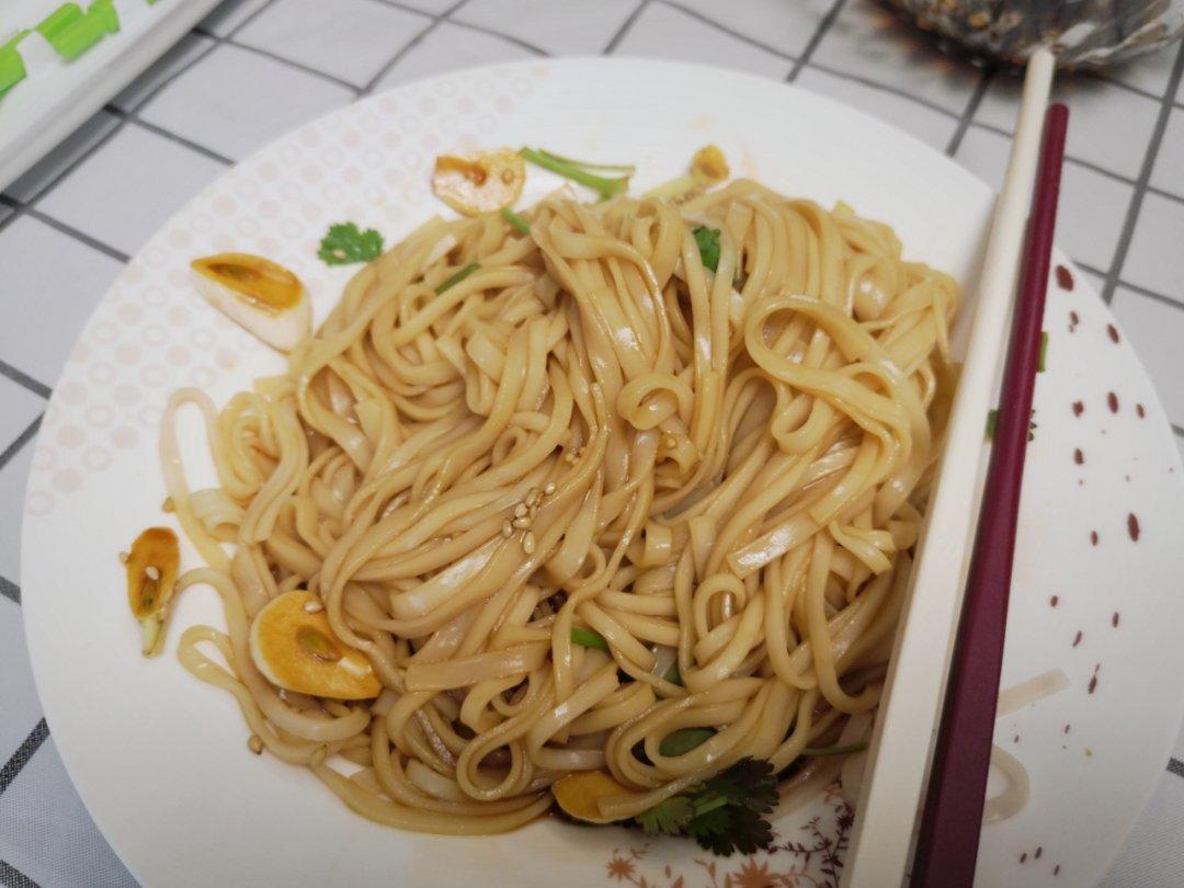 蒜面条