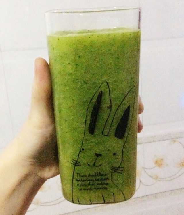 黄瓜苹果果汁