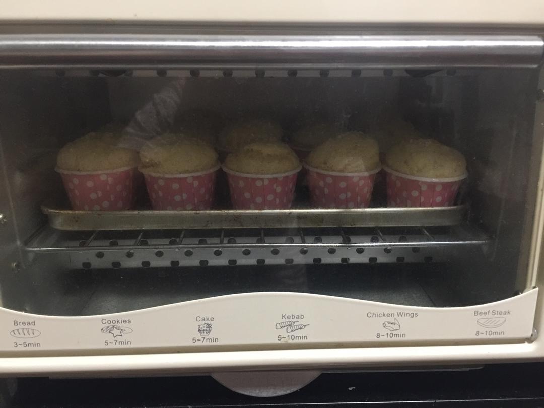 肉松拔丝小蛋糕