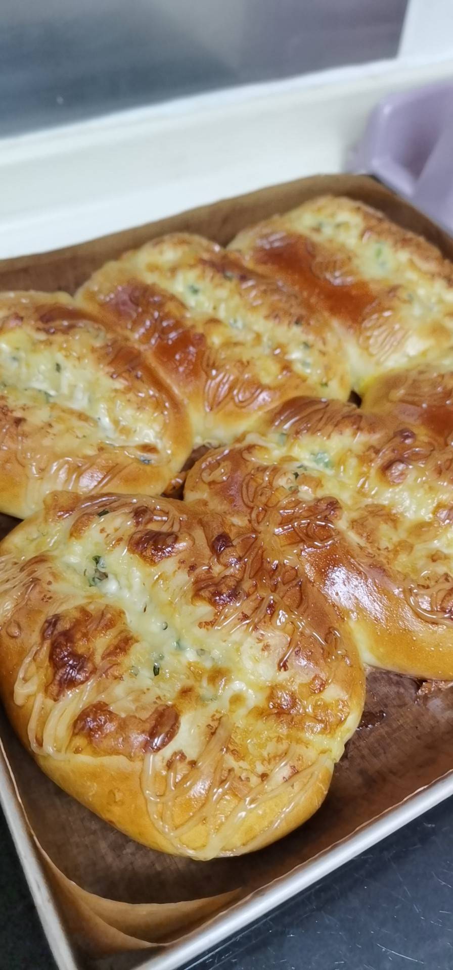 蒜蓉葱香芝士面包