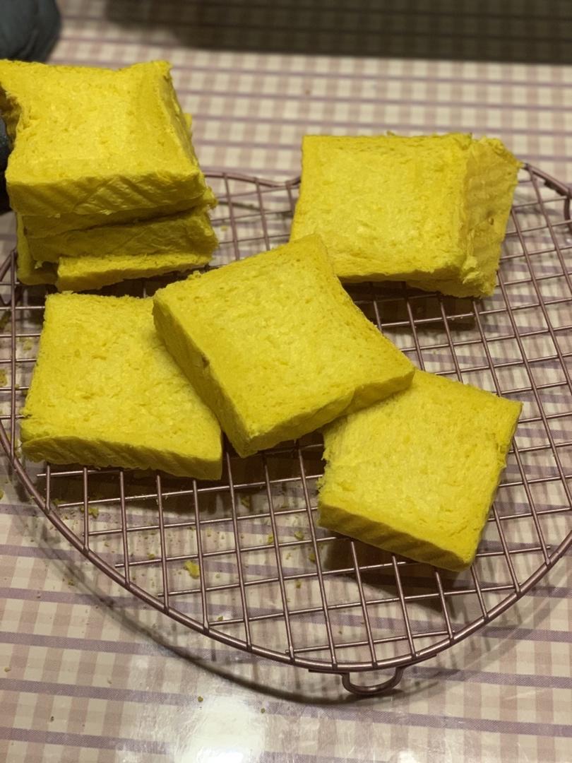 软绵香醇的南瓜吐司