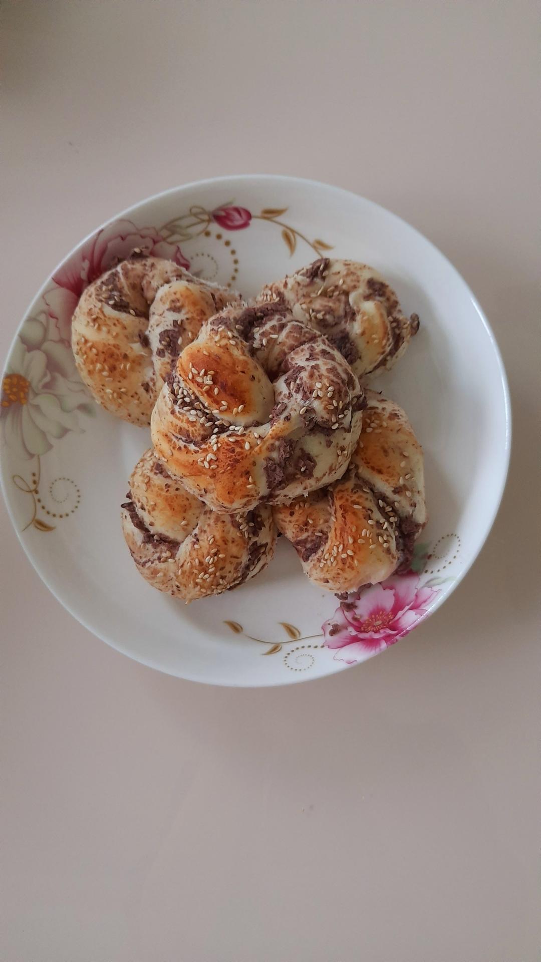豆沙面包的做法