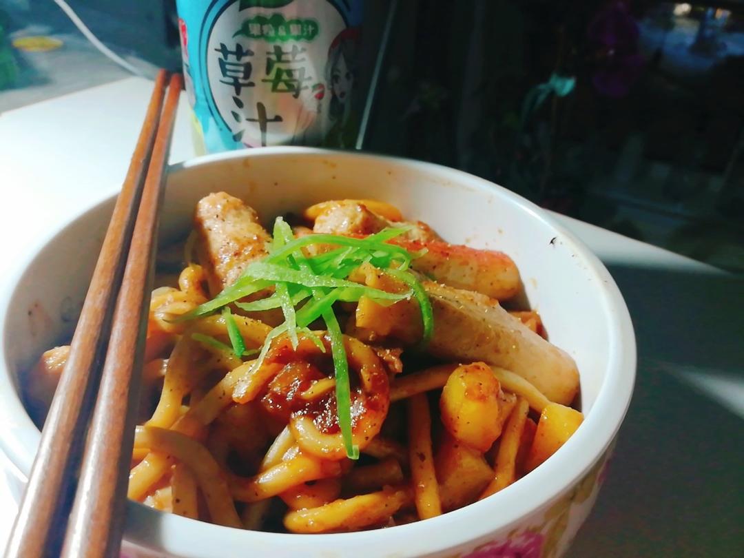 什锦炒乌冬面