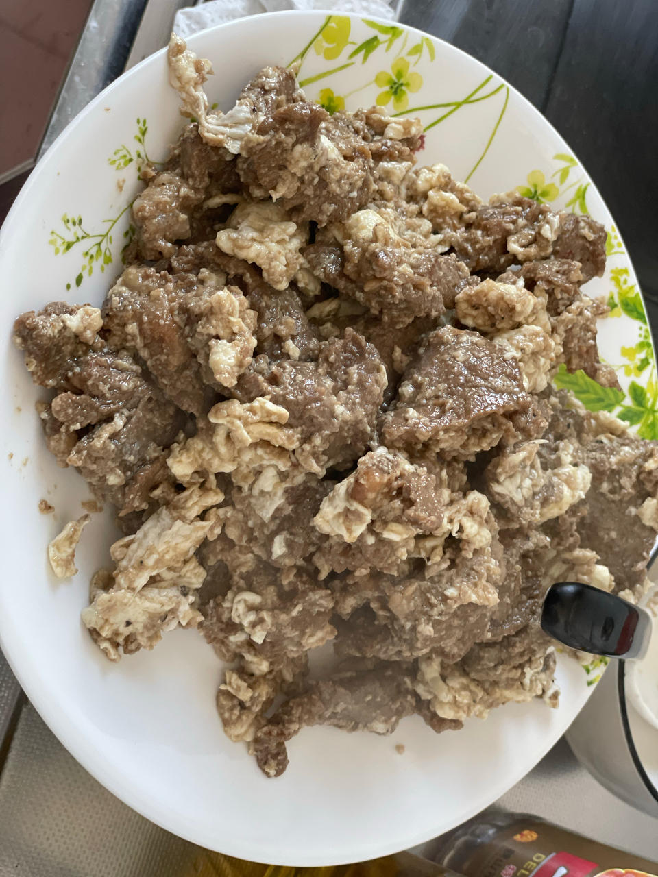 滑蛋牛肉，牛肉滑嫩，鸡蛋松软