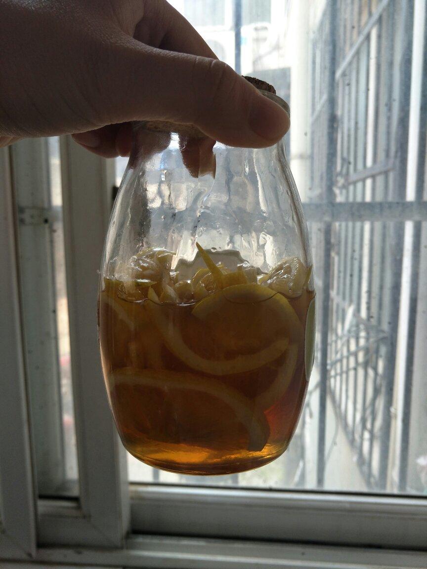 自制柠檬蜂蜜水