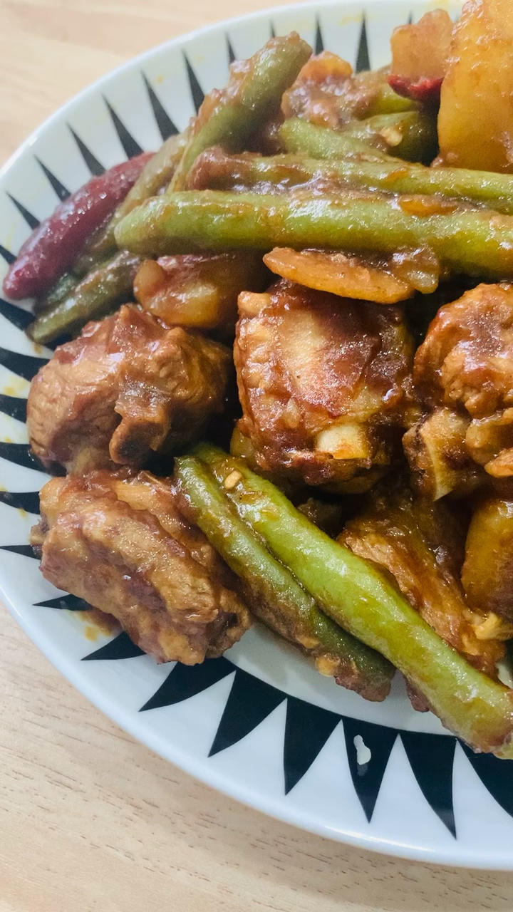 硬菜代表--排骨炖豆角土豆（豆角焖面胚子）