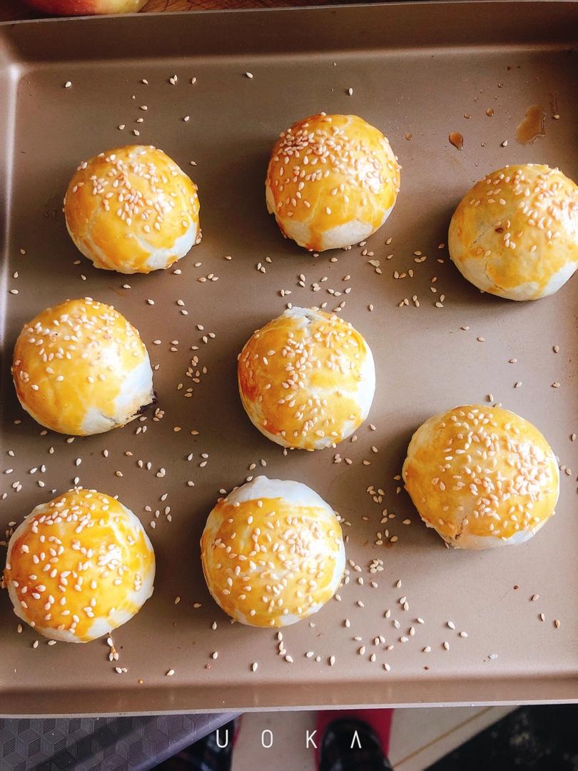 蛋黄酥（猪油版和黄油版）新手也可以做到