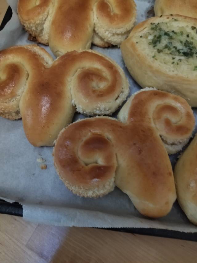 羊羊羊 🐏 椰蓉小面包、一次就成功‼️