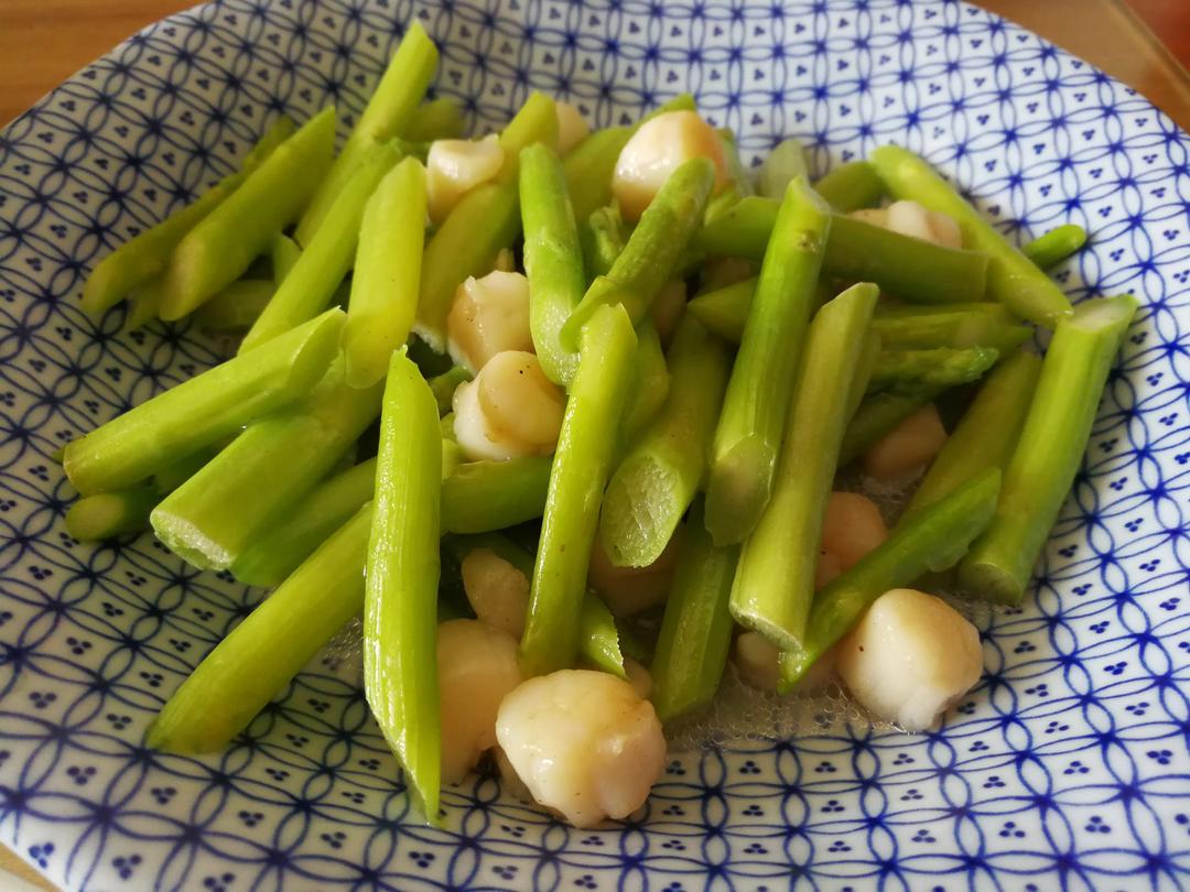 r-letitia做的芦笋鲜贝