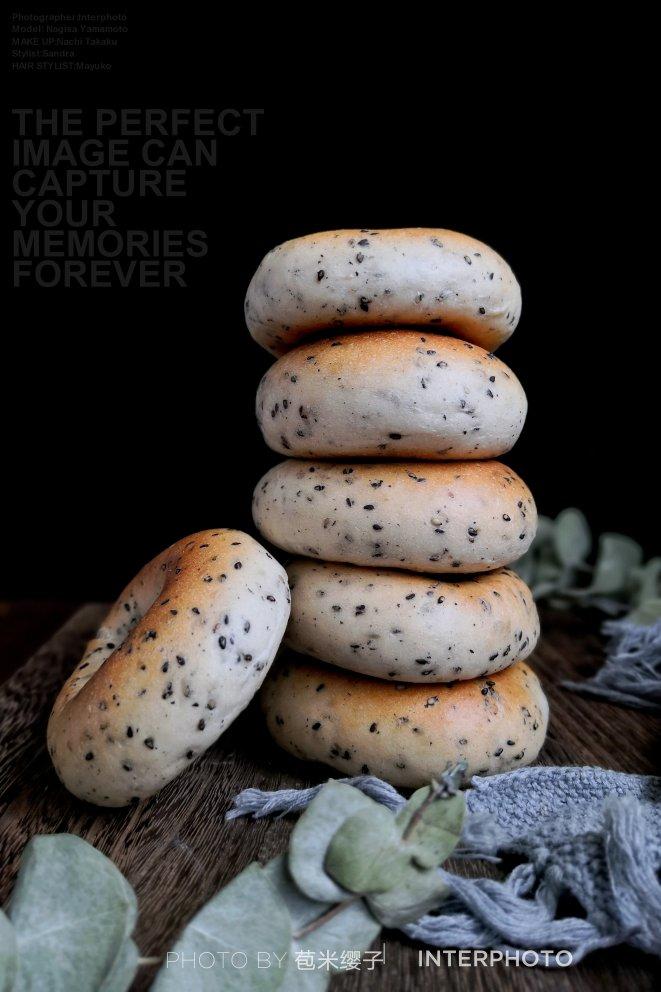 黑芝麻全麦贝果